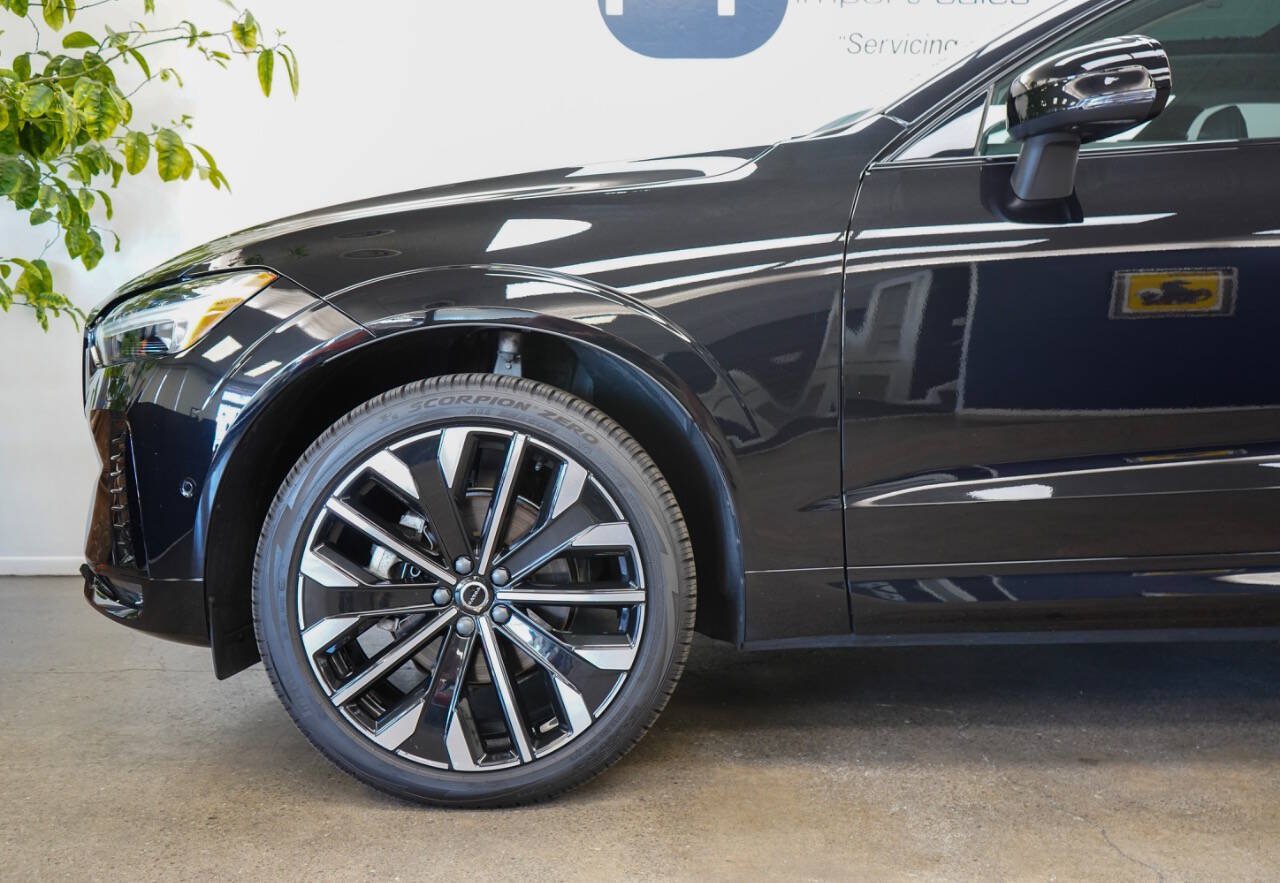 Used 2026 Volvo XC60 B5 Ultra AWD/4WD image 7