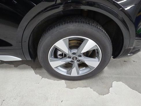 Used 2024 Audi Q5 2.0T Premium image 14