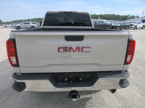 New 2026 GMC Sierra 2500 Pro AWD/4WD image 6