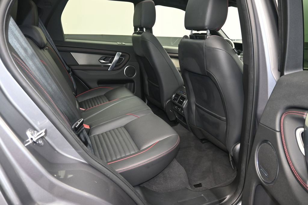 Used 2023 Land Rover Discovery Sport SE R-Dynamic AWD/4WD image 10