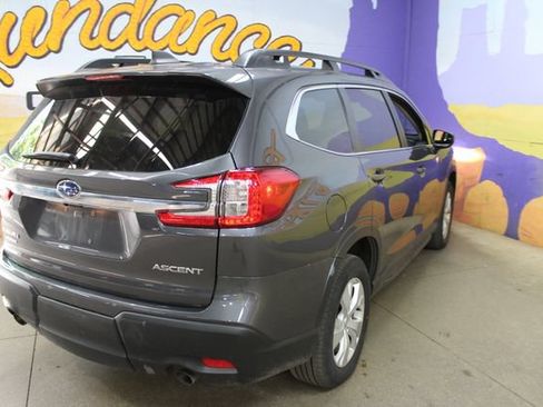 Used 2024 Subaru Ascent 8-Passenger AWD/4WD image 8
