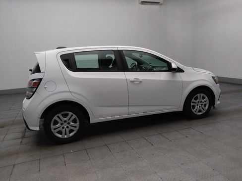 Used 2020 Chevrolet Sonic LT FWD image 10