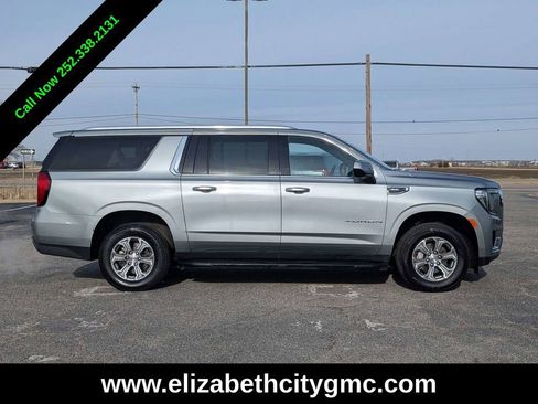 Used 2024 GMC Yukon XL SLE w/ Gmc Pro Safety Plus Package image 2