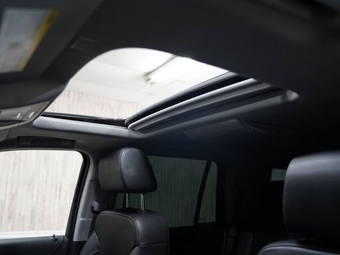 Used 2019 Chevrolet Tahoe LT AWD/4WD image 23
