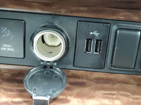 Used 2018 Nissan Armada SL w/ Premium Package image 23