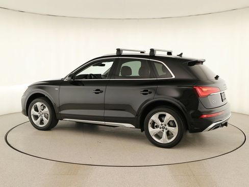 Certified 2023 Audi Q5 2.0T Premium Plus w/ Premium Plus Package AWD/4WD image 3