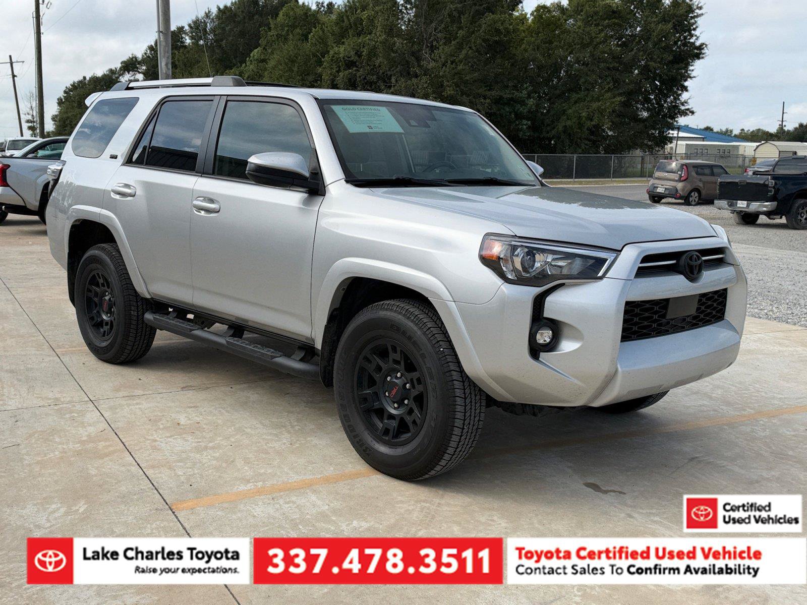 Certified 2024 Toyota 4Runner SR5 AWD/4WD image 1