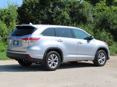 Used 2016 Toyota Highlander Plus