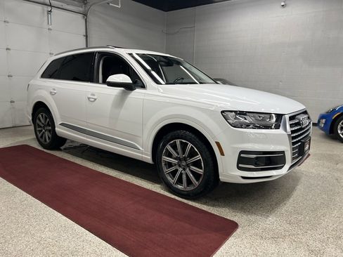 Used 2018 Audi Q7 3.0T Premium Plus image 10