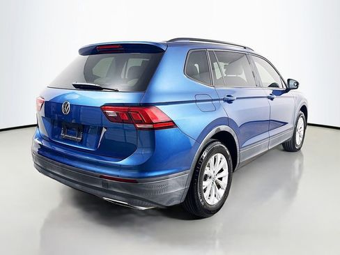 Used 2018 Volkswagen Tiguan S FWD image 7