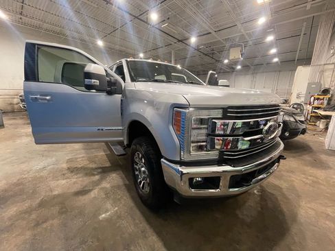 Used 2019 Ford F250 Lariat w/ Lariat Ultimate Package image 8