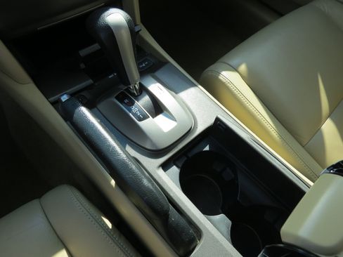 Used 2012 Honda Accord EX-L image 20