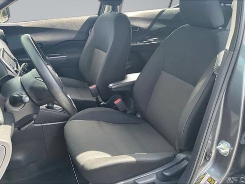 Used 2024 Nissan Kicks S FWD image 20