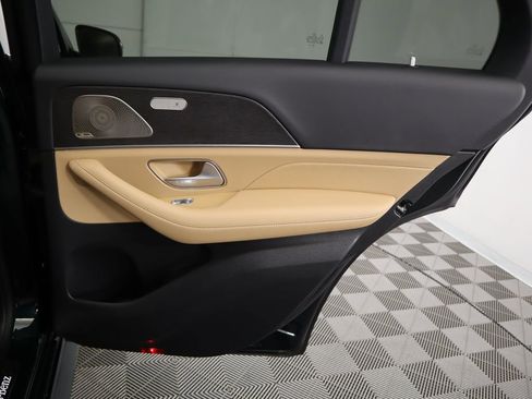 Used 2024 Mercedes-Benz GLE 450 4MATIC image 28