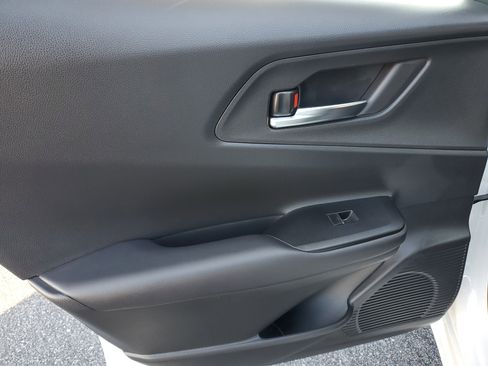 Used 2024 Toyota Prius Prime Premium image 13