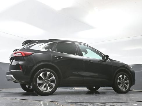 Used 2024 Ford Escape Platinum AWD/4WD image 51