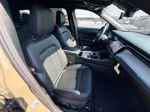 New 2026 Jeep Cherokee Limited AWD/4WD image 35