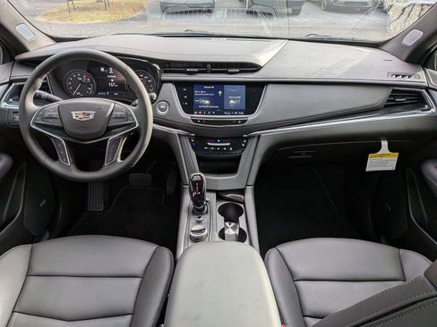 New 2026 Cadillac XT5 Premium Luxury w/ Driver Assist Package image 18