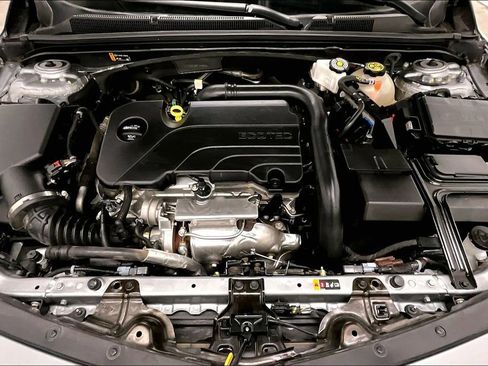 Used 2024 Chevrolet Malibu LT image 30