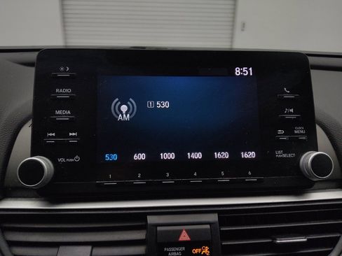 Used 2020 Honda Accord LX image 25