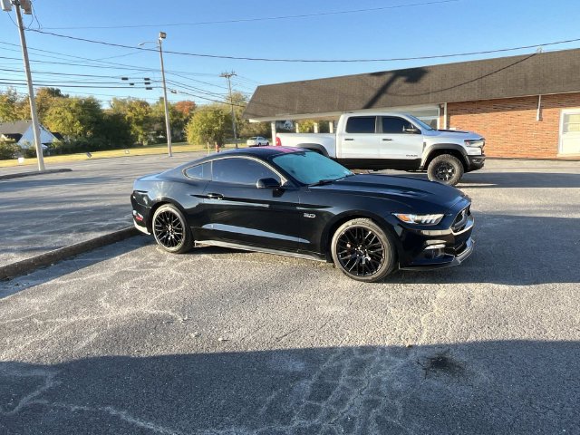 Used 2016 Ford Mustang GT Premium w/ GT Performance Package RWD image 2