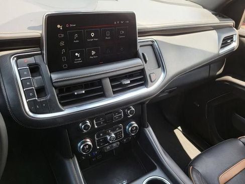 Used 2022 GMC Yukon XL AT4 AWD/4WD image 26