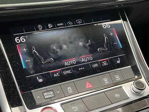 Used 2021 Audi SQ7 Premium Plus w/ Driver Assistance Package image 12