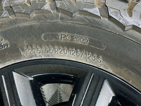 Used 2024 GMC Sierra 3500 AT4 w/ AT4 Premium Plus Package image 33