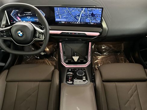 Used 2026 BMW X3 xDrive30i w/ Premium Package AWD/4WD image 3
