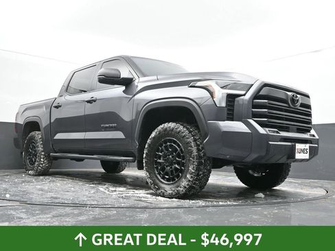 Used 2025 Toyota Tundra SR5 image 43