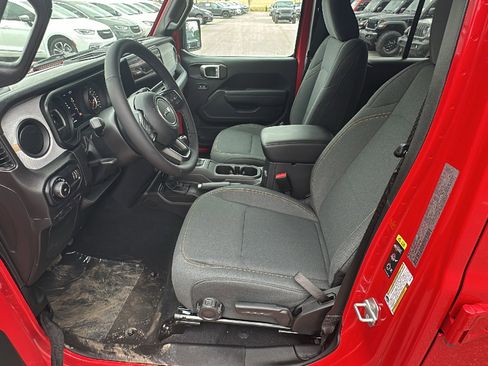 New 2025 Jeep Wrangler Sport S image 25