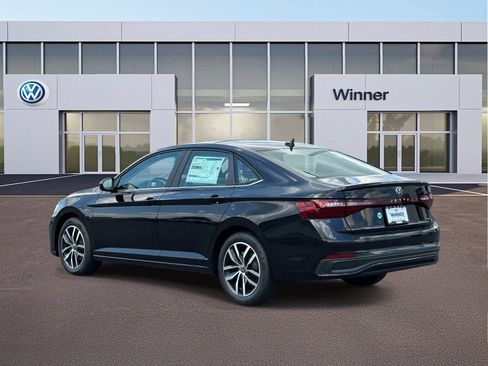 New 2026 Volkswagen Jetta SE FWD image 3