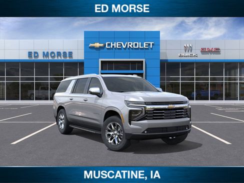 New 2025 Chevrolet Suburban Premier image 1