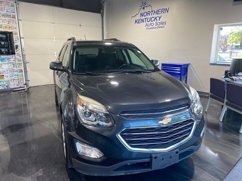 Used 2017 Chevrolet Equinox LT w/ Convenience Package AWD/4WD image 1