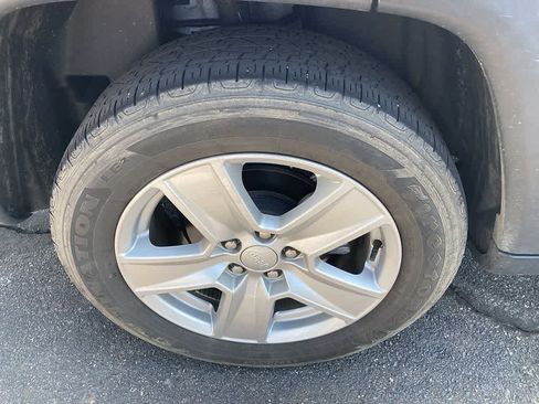 Used 2022 Jeep Compass Latitude w/ Convenience Group image 14