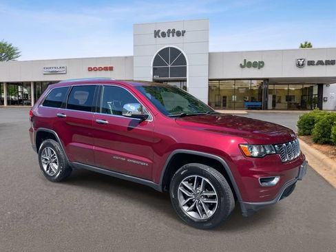 Used 2019 Jeep Grand Cherokee Limited AWD/4WD image 2