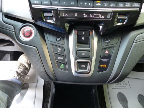 Used 2025 Honda Odyssey EX-L image 33