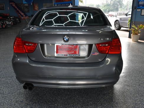 Used 2011 BMW 328i xDrive Sedan AWD/4WD image 5