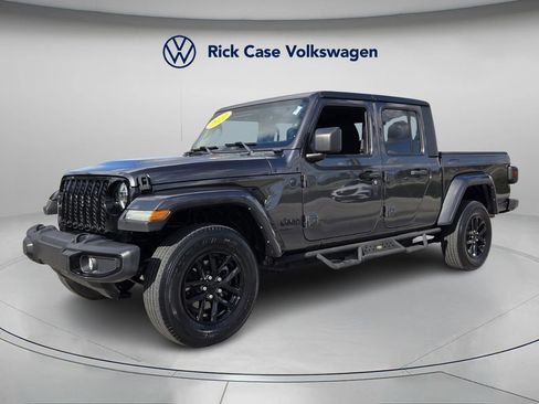 Used 2022 Jeep Gladiator Sport image 8