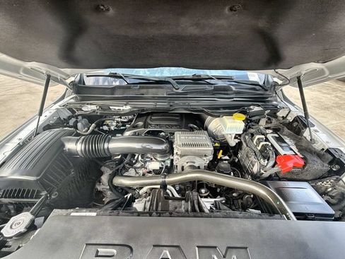 Used 2024 RAM 1500 Laramie AWD/4WD image 29