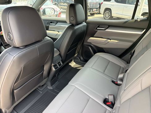 New 2026 GMC Terrain Elevation w/ Elevation Premium Package FWD image 14