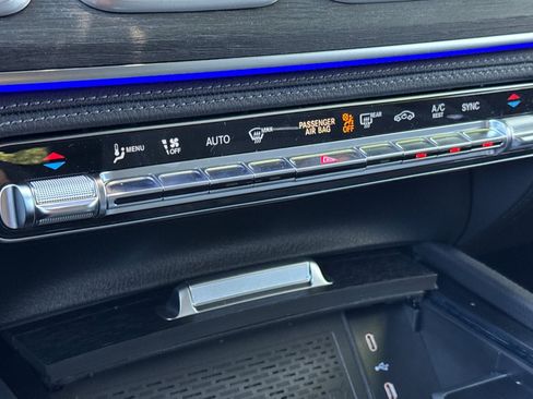 New 2026 Mercedes-Benz GLE 53 AMG 4MATIC image 21