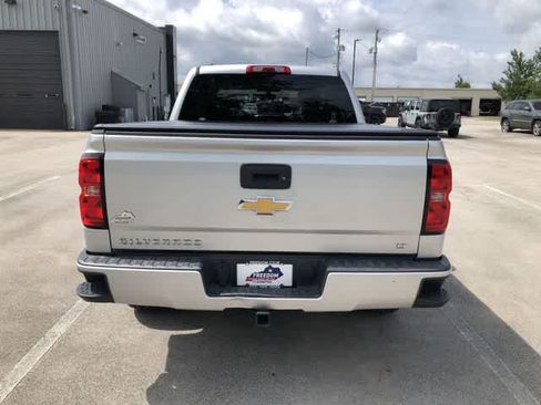 Used 2017 Chevrolet Silverado 1500 LT AWD/4WD image 5