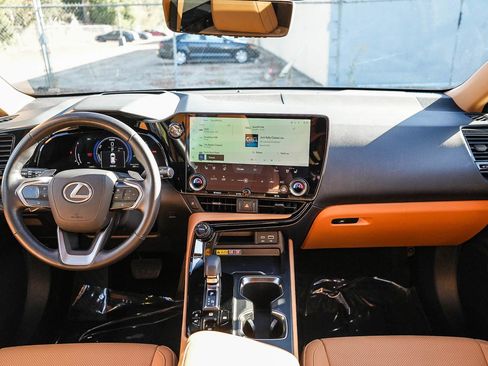 Used 2025 Lexus NX 350h AWD w/ Accessory Package (2T) image 12