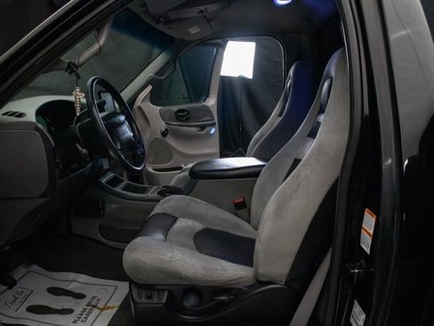 Used 2002 Ford F150 Lightning image 22