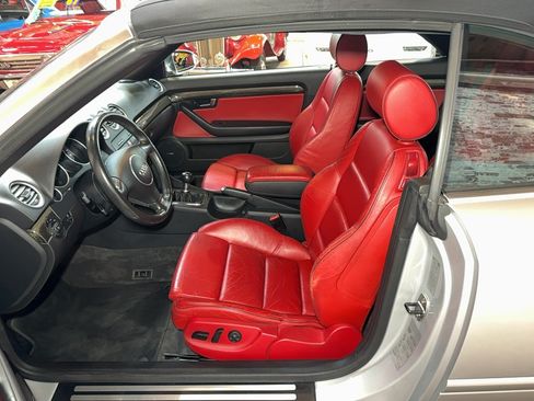 Used 2005 Audi S4 Cabriolet AWD/4WD image 13