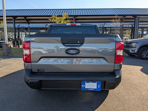 New 2025 Ford Maverick XL image 5