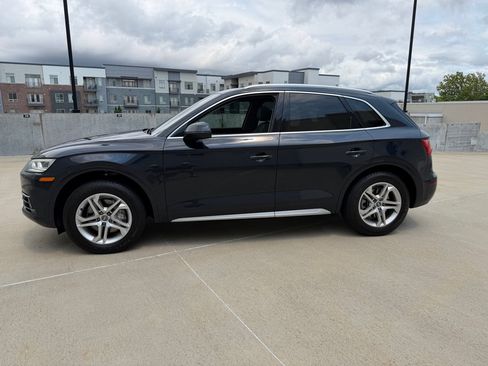 Used 2018 Audi Q5 2.0T Premium Plus w/ Premium Plus Package AWD/4WD image 4