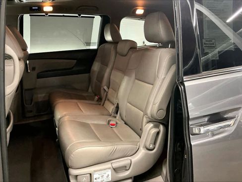 Used 2014 Honda Odyssey Touring image 28