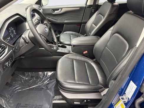 Used 2022 Ford Escape SEL image 11